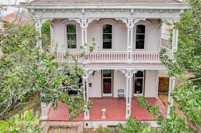 The Magnolias: National Register Landmark Victorian – Offered at $200,000