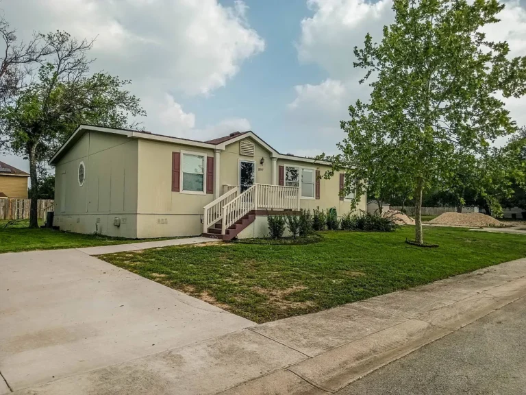 Affordable 3BR Home with Great Potential in Kyle, TX $30,000